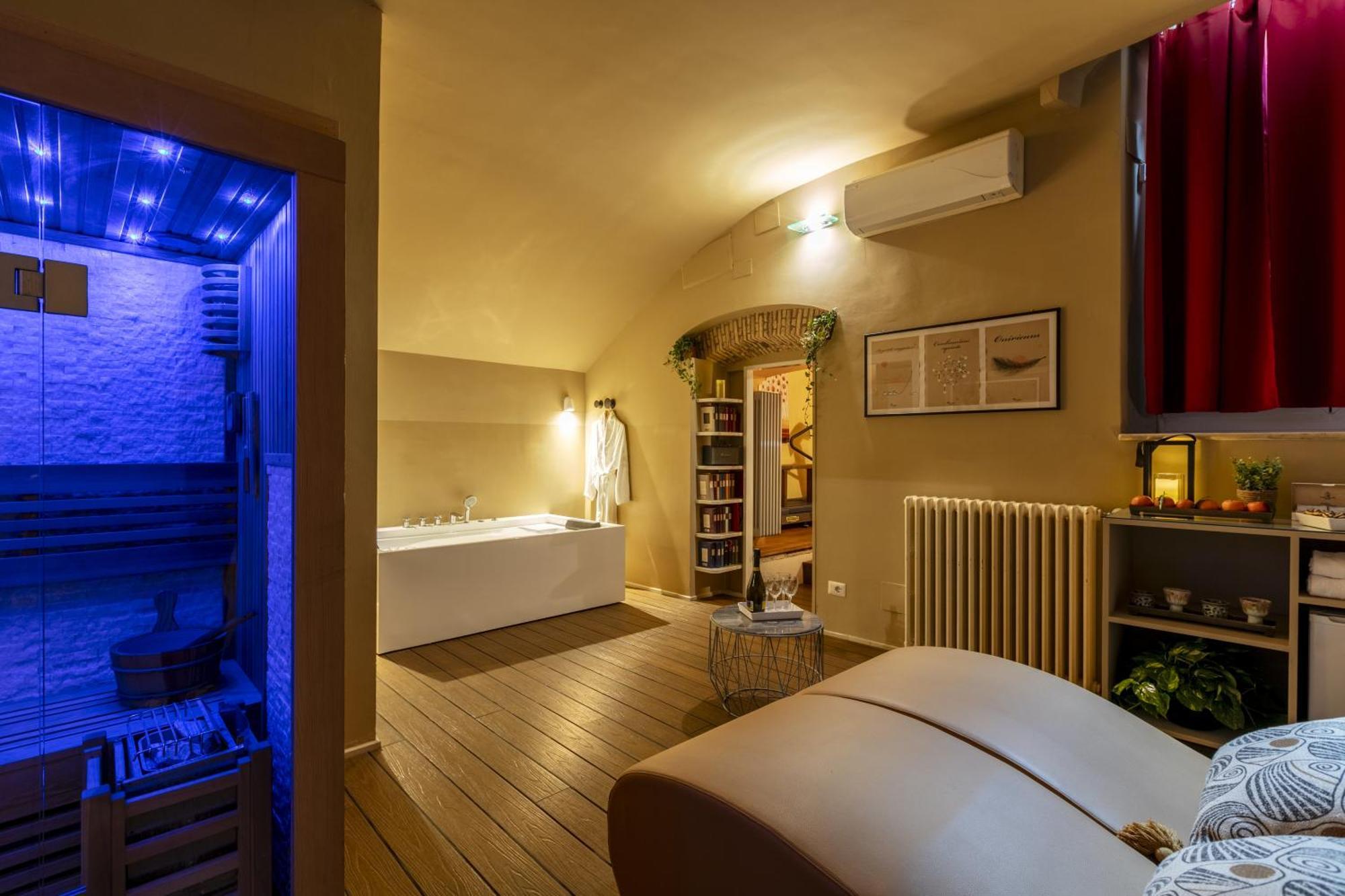 Romac Coronari With Gym, Sauna And Garden Exteriör bild